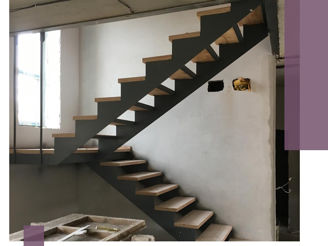 Изготовление лестниц на металлокаркасе в Иркутске от производителя