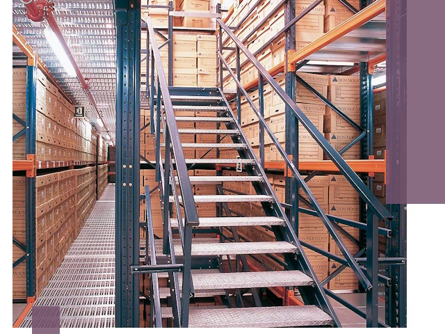 Лестницы складские прочные и безопасные под ключ в Иркутске