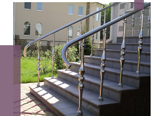 Перила для крыльца в Иркутске от 10940 руб. — монтаж ПРОЛЁТ-Ркт