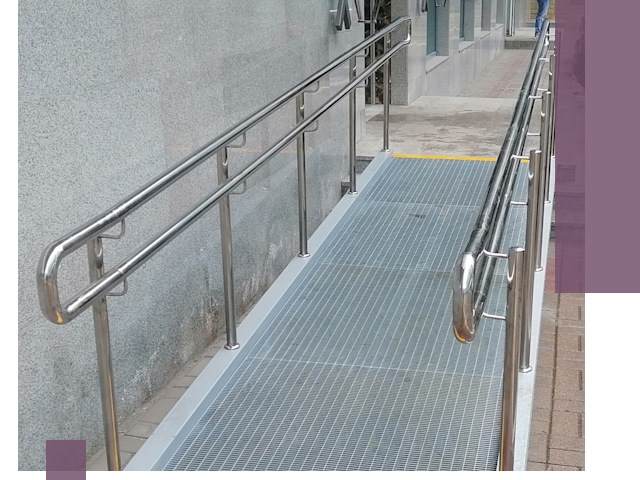 Пандусы для инвалидов в Иркутске — изготовление и монтаж