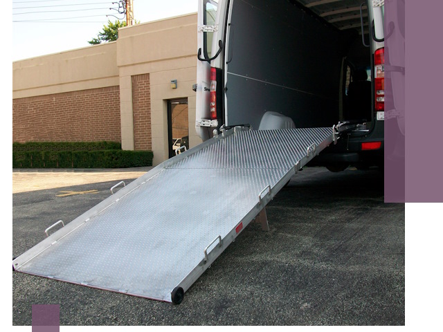 Мобильные пандусы в Иркутске — производство, монтаж и аренда