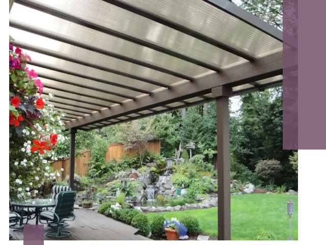 Навесы из поликарбоната под ключ в Иркутске быстро и надёжно