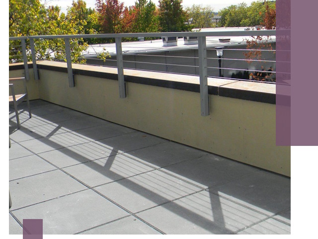 Металлические парапеты под ключ в Иркутске: монтаж и изготовление