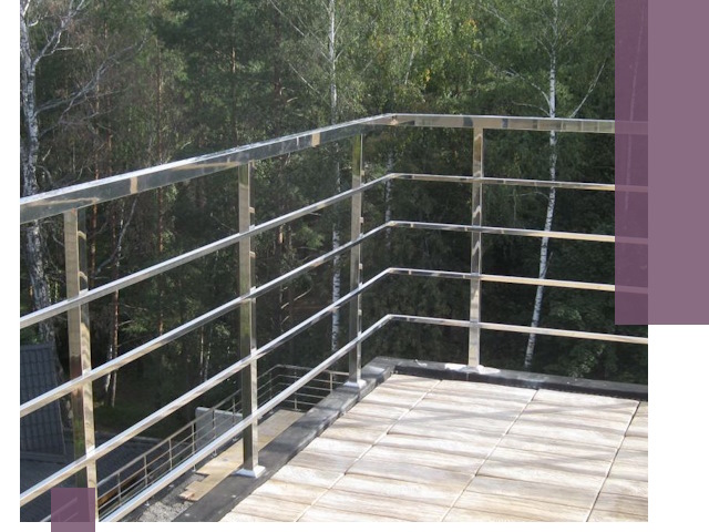 Парапеты из нержавеющей стали в Иркутске — изготовление и монтаж