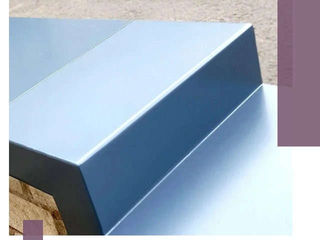 Крышки на парапет в Иркутске: изготовление и монтаж под ключ